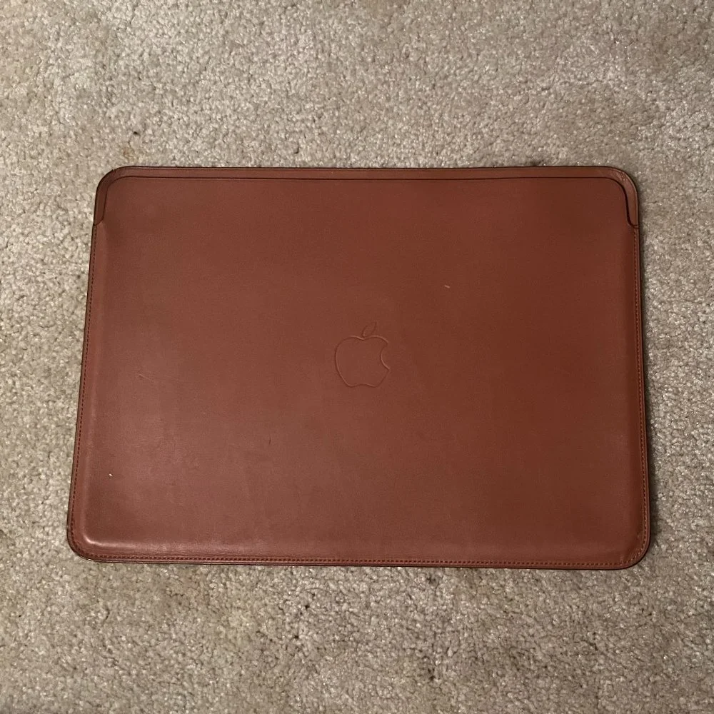 Genuine leather apple laptop sleeve